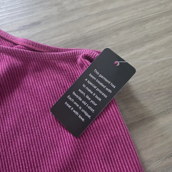 torrid Ribbed Tank with Keyhole - Magenta Pink - Picture 2 of 6